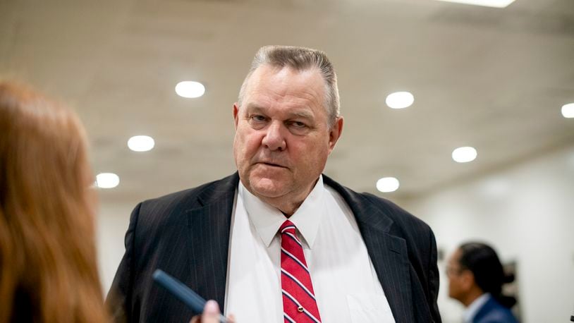  FILE — Sen. Jon Tester (D-Mont.) speaks with journalism students on Capitol in Washington, July 10, 2024. Tester is facing a tough race to hold onto his seat in Montana. (Cheriss May/The New York Times) 