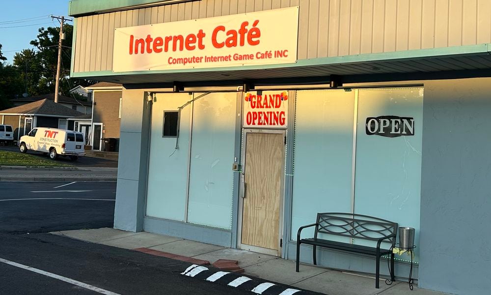 Law enforcement officials raided an Internet Cafe storefront business at 2850 South Dixie in Kettering on Thursday, May 30, 2024. JEREMY P. KELLEY / STAFF