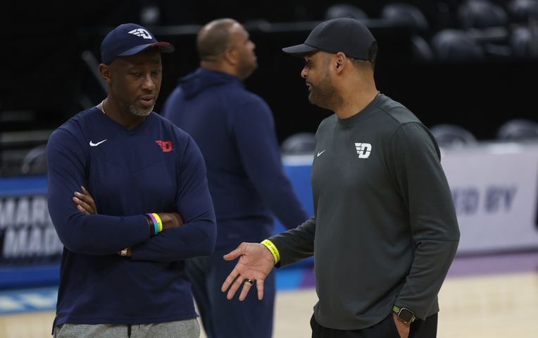 Dayton practices for NCAA tournament