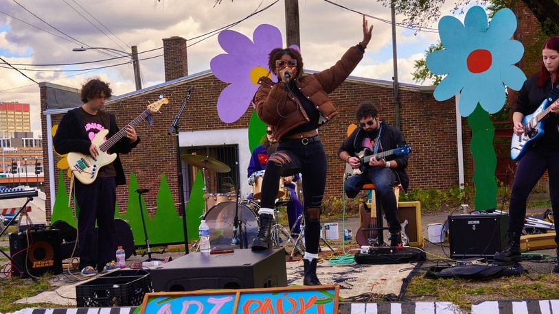 Musicians perform at Art Parkd in 2023. Credit: Sophia Muñoz