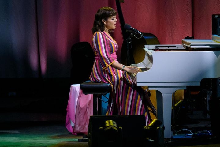 PHOTOS: Norah Jones with Mavis Staples live at Rose Music Center