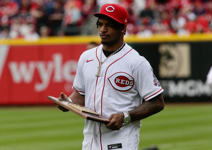 Joe Burrow throws first pitch to Zac Taylor on Reds' Opening Day