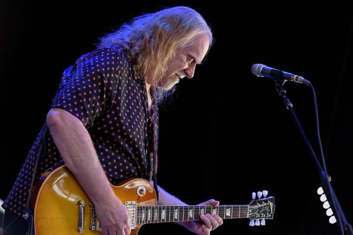 PHOTOS: Warren Haynes Band live at Rose Music Center