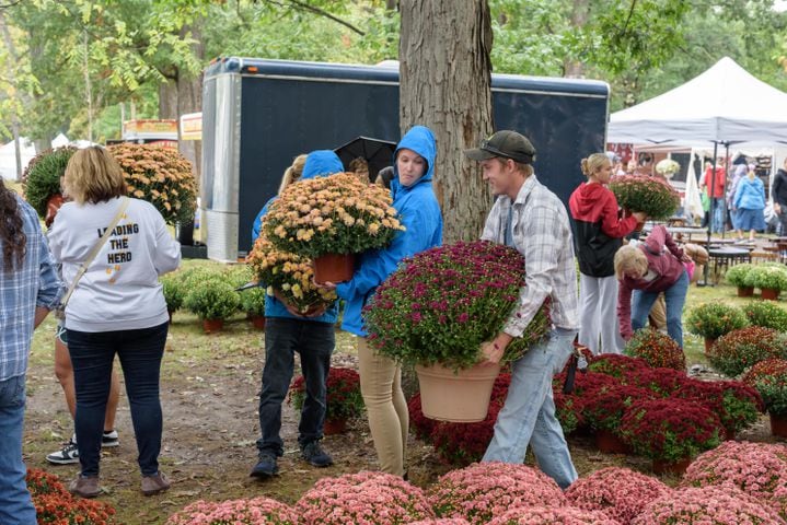 PHOTOS: 2024 Tipp City Mum Festival Parade