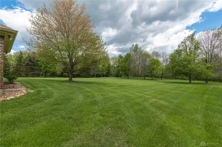 PHOTOS: Nearly $1M luxury home on market near Centerville