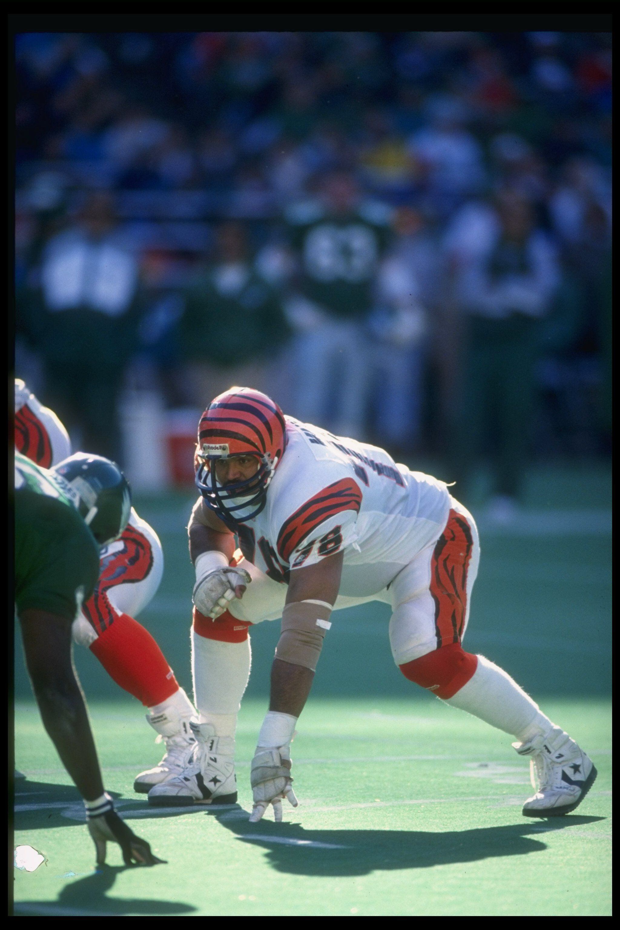 Smallthoughts:Old School Tuesday …Anthony Munoz  Bengals football, Oakland  raiders football, Nfl players