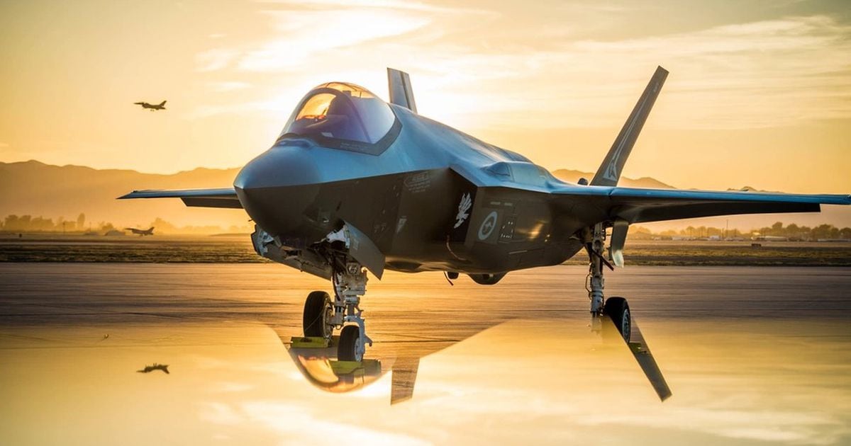 Marine Corps Aviation Plan Reduces Number of F-35s in Some Squadrons, Keeps  420 F-35s Total - Seapower