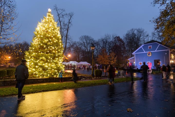 PHOTOS: Did we spot you at Centerville’s Hometown Holiday Walk?