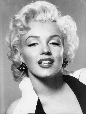 8) Marilyn Monroe