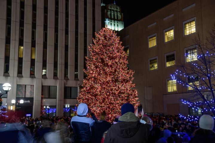 PHOTOS: Dayton’s Grande Illumination and Children’s Parade 2018