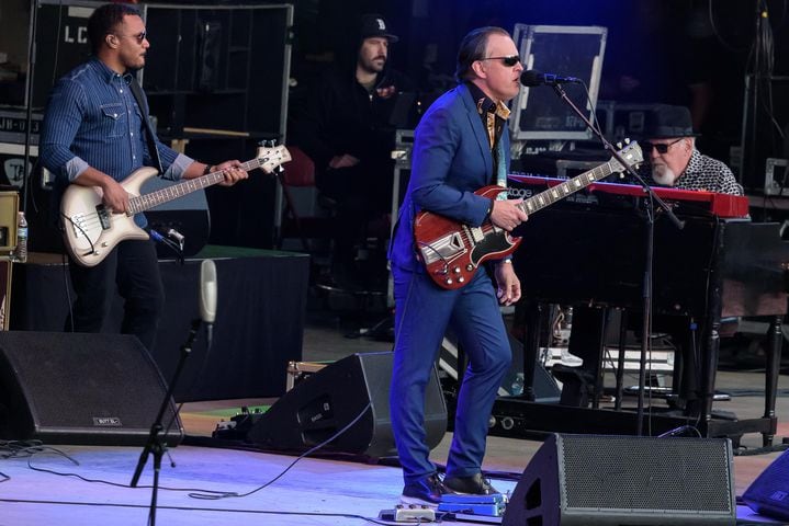 PHOTOS: Joe Bonamassa live at Fraze Pavilion