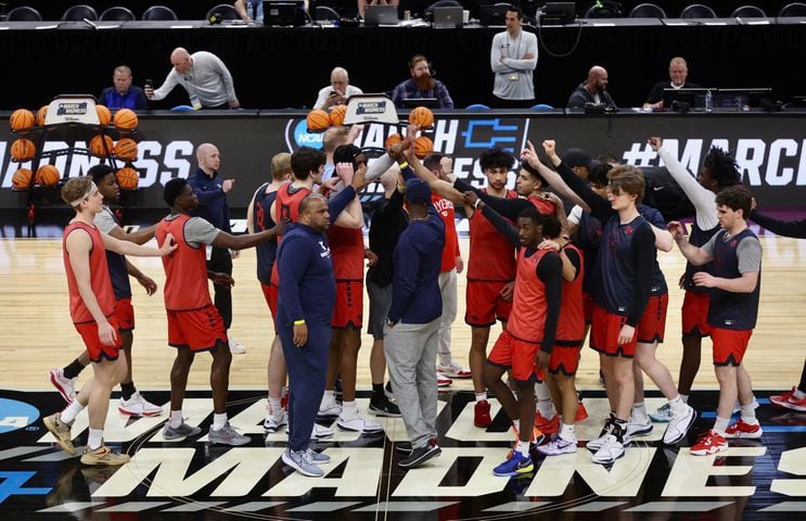 Dayton practices for NCAA tournament