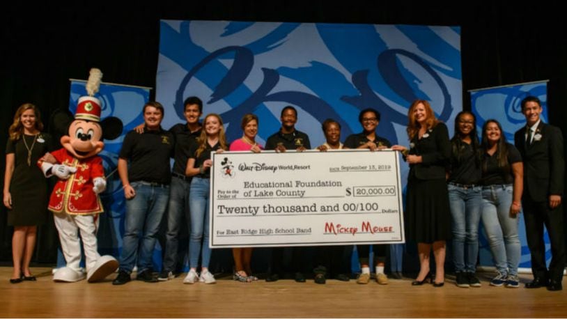 Walt Disney World donated $20,000 to help a Florida high school band after a fire damaged students' personal instruments, rehearsal space and other equipment.