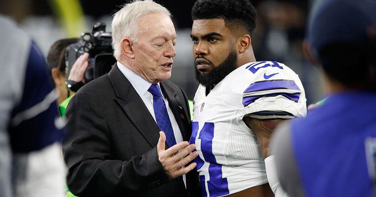 Ezekiel Elliott Pulled Down A Woman's Shirt At A St. Patrick's Party