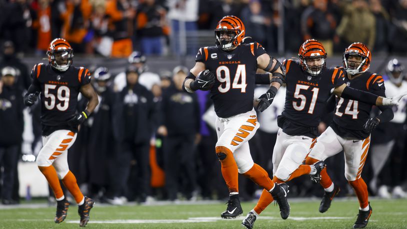 Sam Hubbard's heroic run: Anatomy of Bengals' epic, game-changing playoff  moment - The Athletic