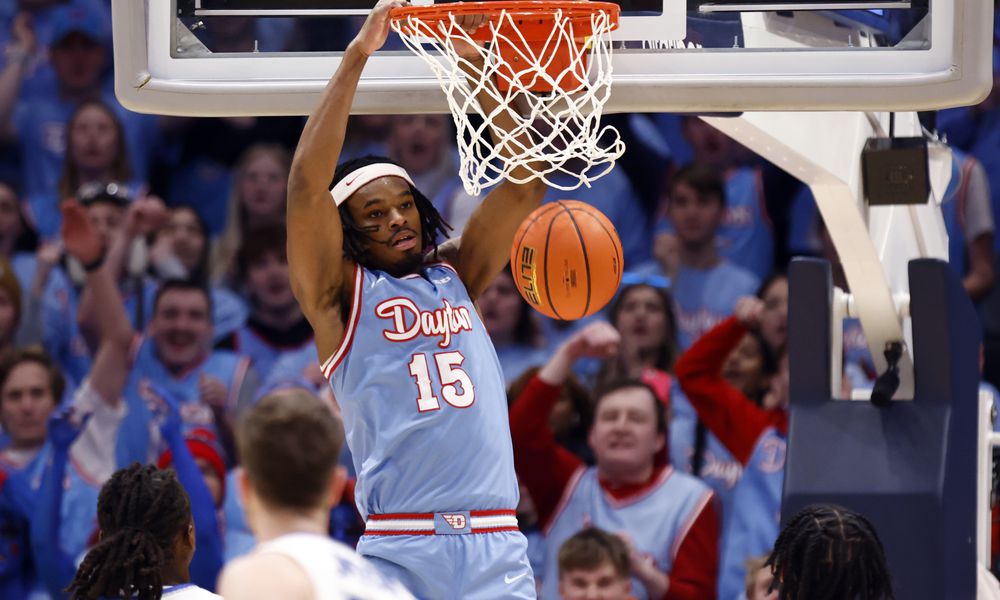 Dayton forward DaRon Holmes dunks against Saint Louis during the first half of an NCAA college basketball game in Dayton, Ohio, Tuesday, Jan. 16, 2024. (AP Photo/Paul Vernon)