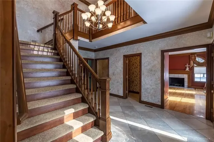 PHOTOS: Nearly $1M luxury home on market near Centerville