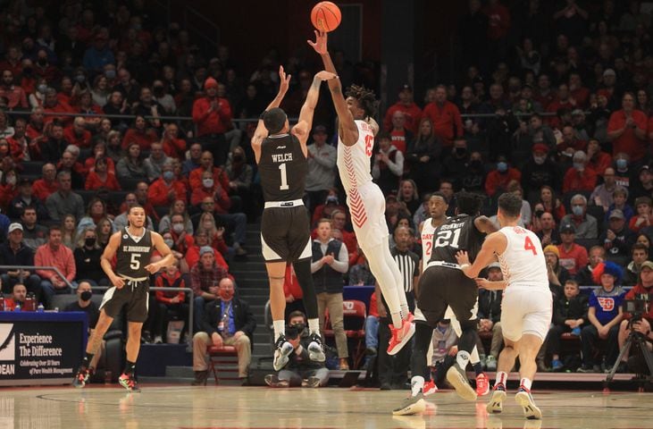 Dayton vs. St. Bonaventure