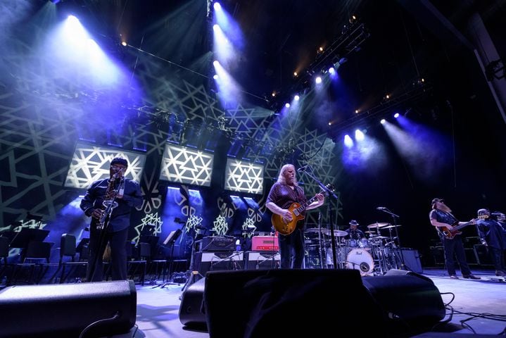 PHOTOS: Warren Haynes Band live at Rose Music Center