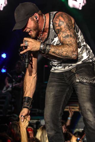 Brantley Gilbert at Country Concert '14