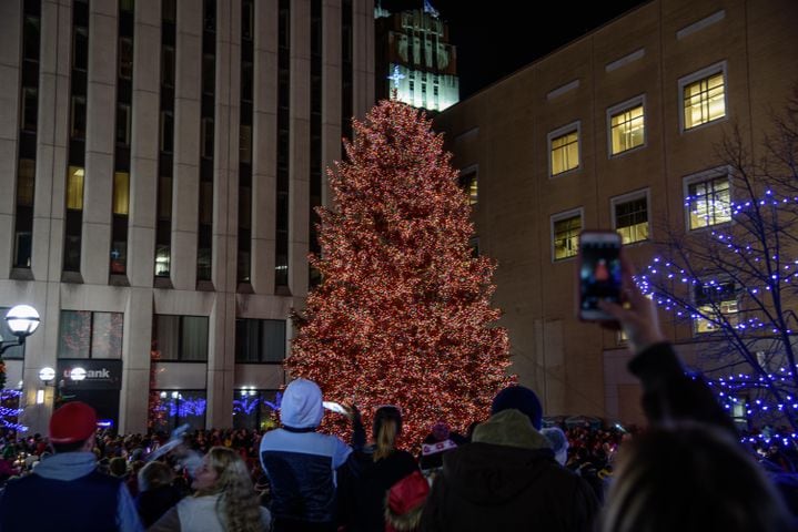 PHOTOS: Dayton’s Grande Illumination and Children’s Parade 2018