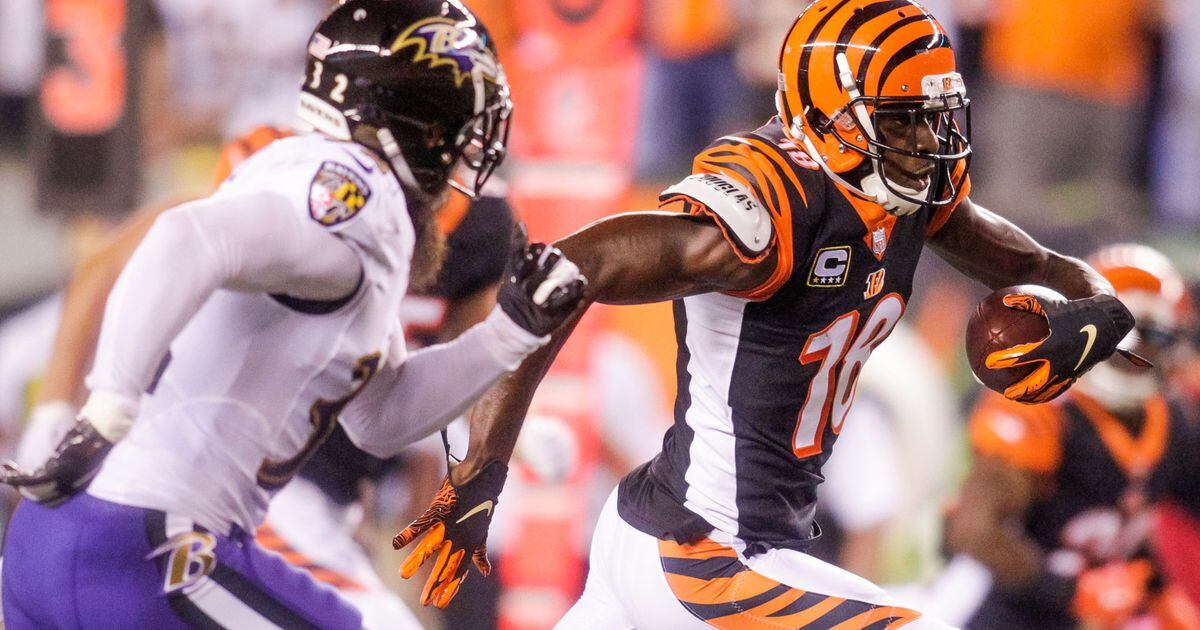 Bengals keep injured WR A.J. Green on active roster