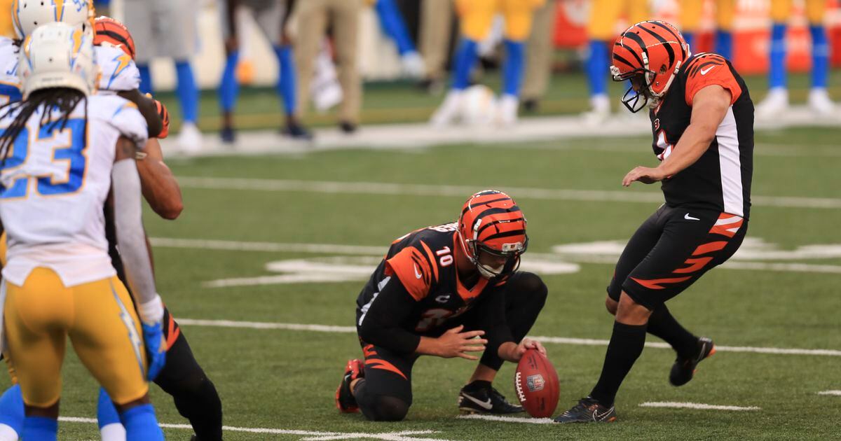 Randy Bullock helps Bengals survive comeback by Buccaneers 