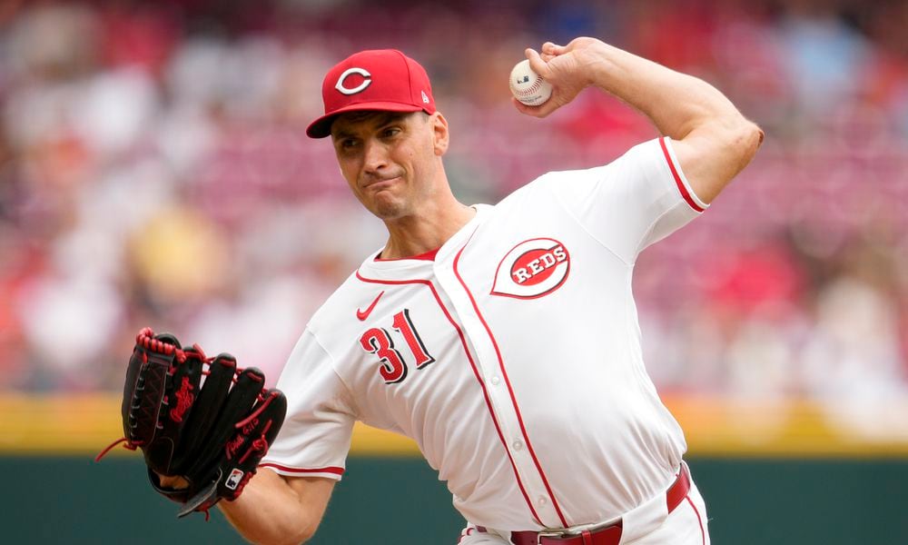 Cincinnati Reds pitcher Brent Suter throws in the sixth inning of a baseball game against the Boston Red Sox in Cincinnati, Sunday, June 23, 2024. (AP Photo/Jeff Dean)