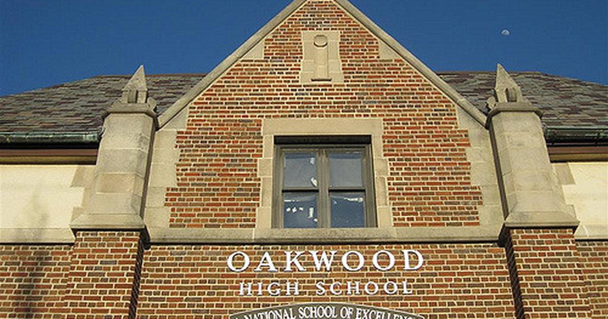 Oakwood High School investigating threat to the school