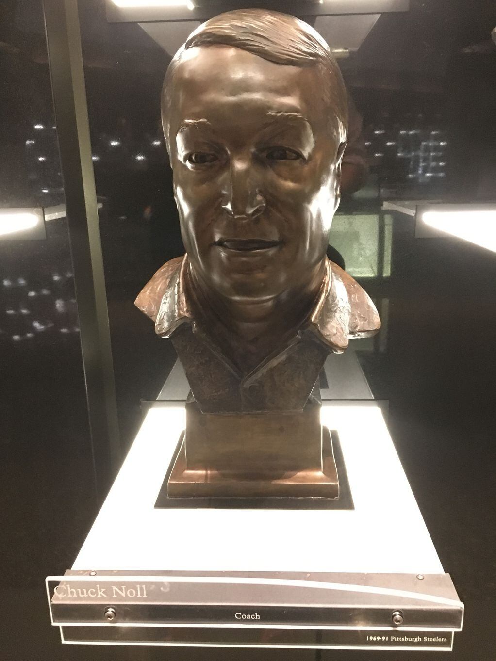 Pro Football Hall of Fame on X: This weekend, Boltman visited the Pro  Football Hall of Fame. This included a moment to pay his respects in front  of the bronze bust of