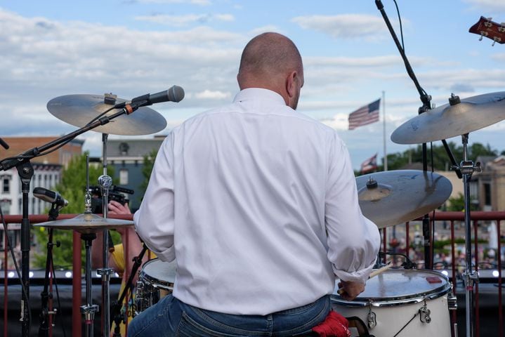 PHOTOS: Come Together – A Rooftop Beatles Tribute live in downtown Troy