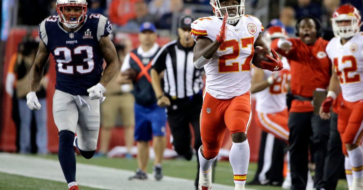 Browns Sign Running Back Kareem Hunt, on NFL Exempt List