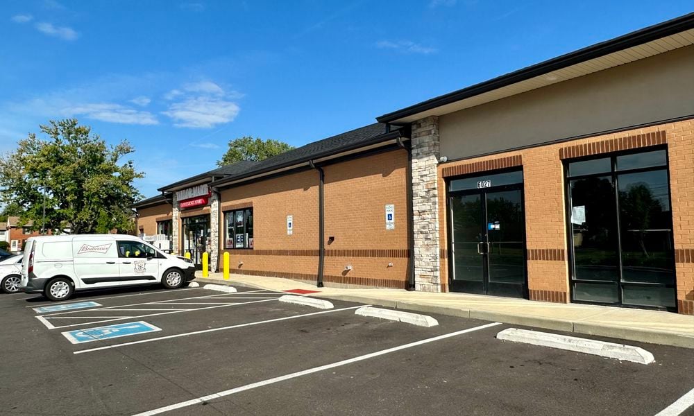 Gyro Center, a restaurant serving Mediterranean and Turkish food, is located in the tenant space of the new Taylor-Mart Convenience Store in Huber Heights. ROBIN MCMACKEN/STAFF