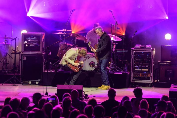 PHOTOS: Jason Isbell and the 400 Unit with Alejandro Escovedo live at Rose Music Center