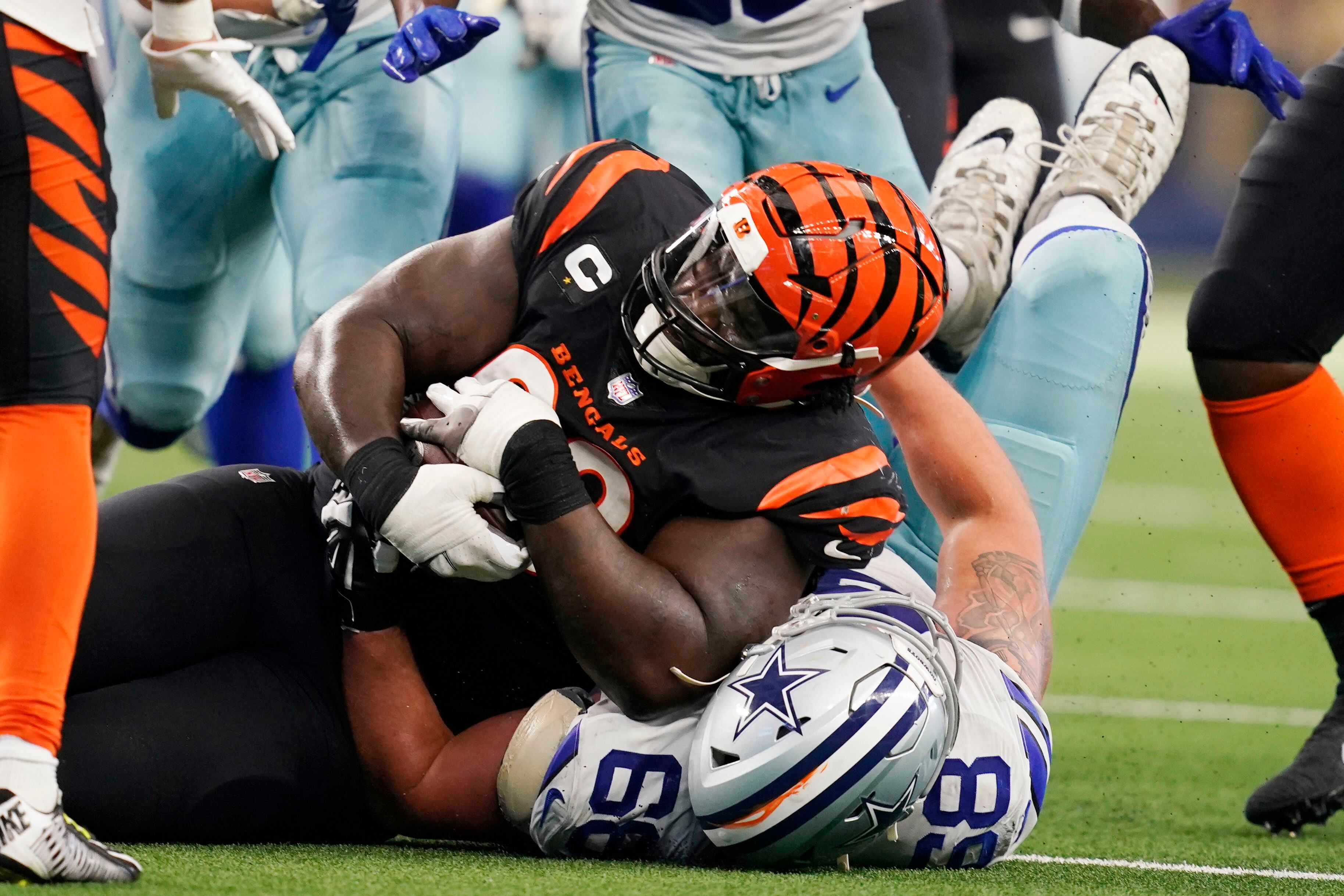 3,571 Cincinnati Bengals V Dallas Cowboys Photos & High Res