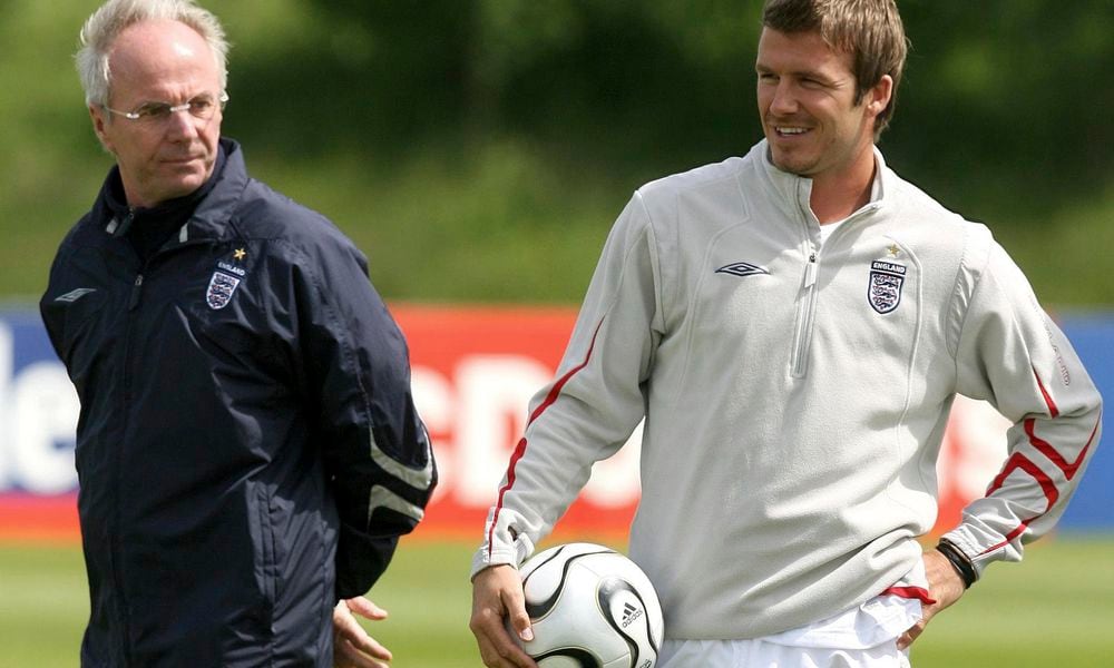 FILE - England's manager Sven-Goran Eriksson, left and player David Beckham are photographed during a training session, in Manchester, England, June 1, 2006. Eriksson the Swedish soccer manager who spent five years as Englands first ever foreign-born coach, has died. He was 76, it was announced on Monday, Aug. 26, 2024. (Martin Rickett/PA via AP, File)