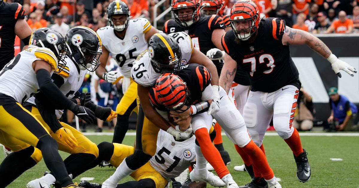 Ben Roethlisberger Sacked - Photos: Bengals vs. Steelers - ESPN