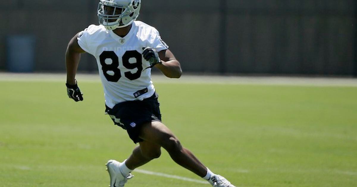 Oakland Raiders' Amari Cooper runs after a catch against the