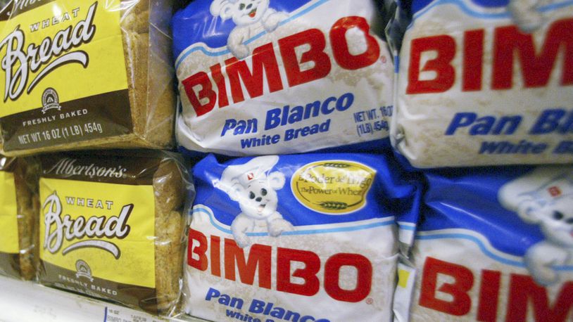 FILE - Bimbo bread is displayed on a shelf at a market in Anaheim, Calif., on April 24, 2003. On Tuesday, June 25, 2024, U.S. federal food safety regulators warned Bimbo Bakeries USA - which includes brands such as Sara Lee, Oroweat, Thomas', Entenmann's and Ball Park buns and rolls - to stop using labels that say its products contain potentially dangerous allergens when they don't. (AP Photo/Damian Dovarganes, Files)