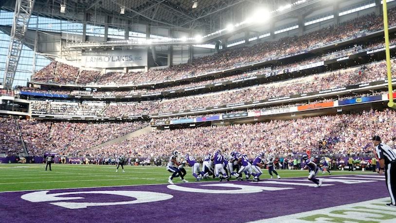 Fans fill US Bank Stadium in Minneapolis for Super Bowl LII