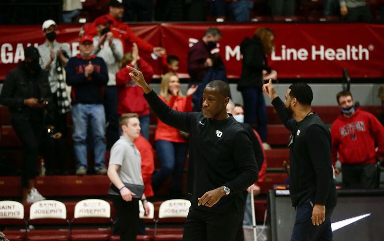 Dayton vs. Saint Joseph's