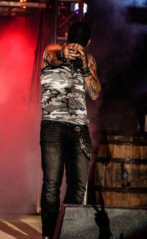 Brantley Gilbert at Country Concert '14