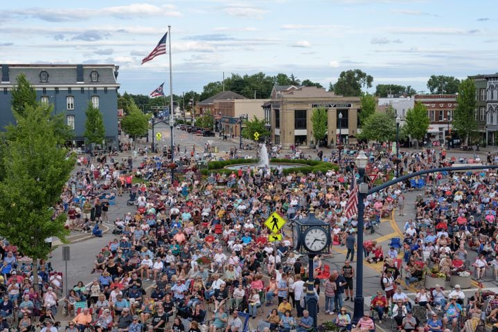 PHOTOS: Come Together – A Rooftop Beatles Tribute live in downtown Troy