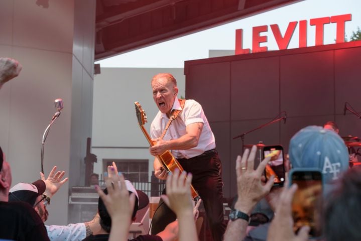 PHOTOS: The Reverend Horton Heat live at Levitt Pavilion