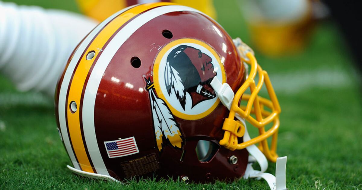 School bans students from wearing Redskins gear