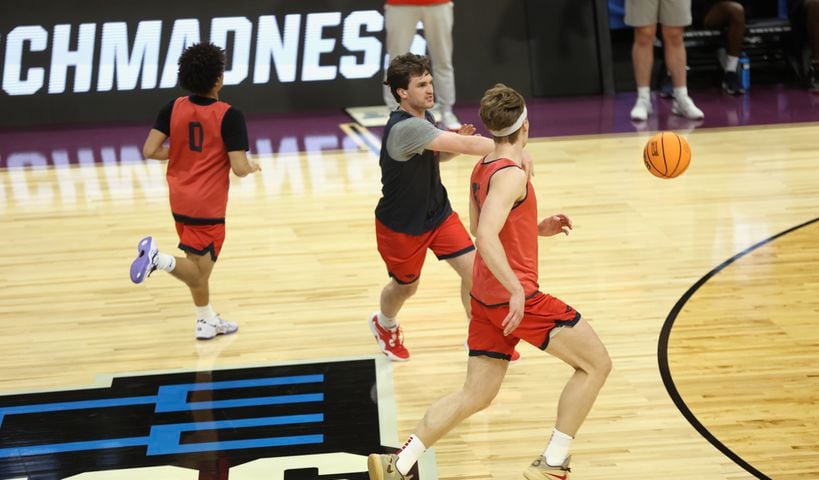 Dayton practices for NCAA tournament