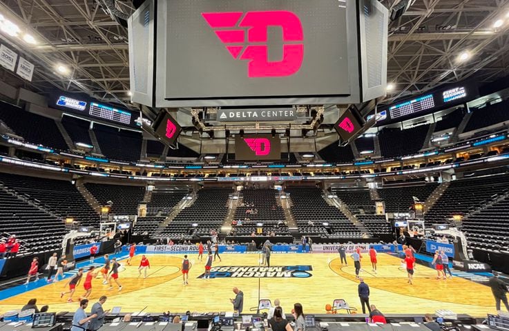 Dayton practices for NCAA tournament