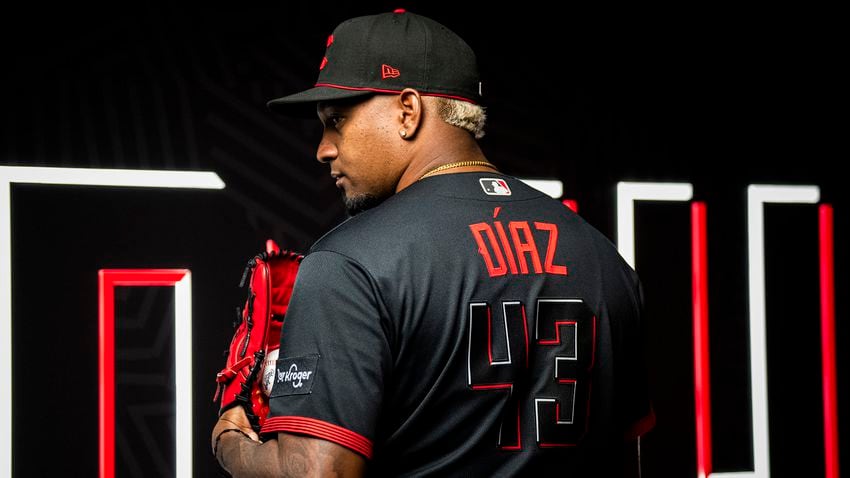 Cincinnati Reds reveal City Connect uniforms for game against New York  Yankees