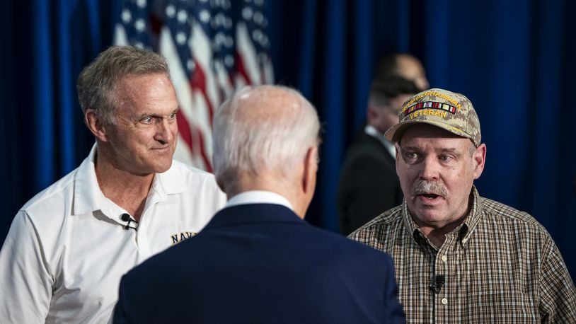  President Joe Biden greets veterans after speaking about care for veterans suffering from toxic exposure, at Westwood Park YMCA in Nashua, N.H., Tuesday, May 21, 2024. (Haiyun Jiang/The New York Times) 