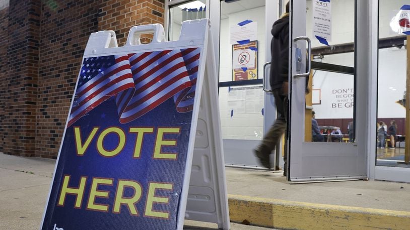 Voters cast their ballots on Election Day Tuesday, Nov. 8, 2022 at Elda Elementary School in Ross. NICK GRAHAM/STAFF